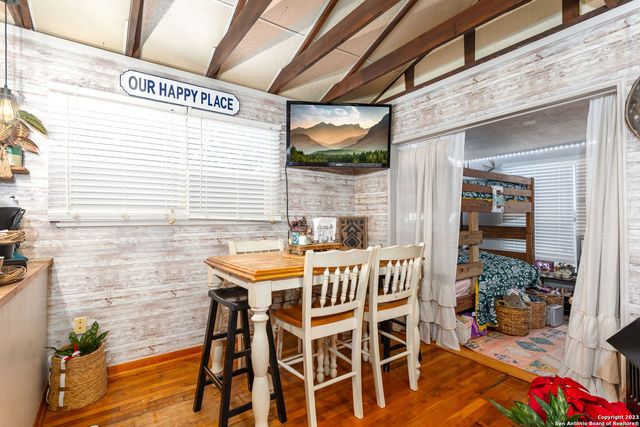 8417 - B State Highway 16 N, Bandera, TX 78003