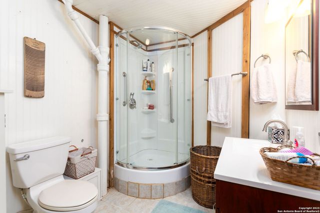 8417 - B State Highway 16 N, Bandera, TX 78003