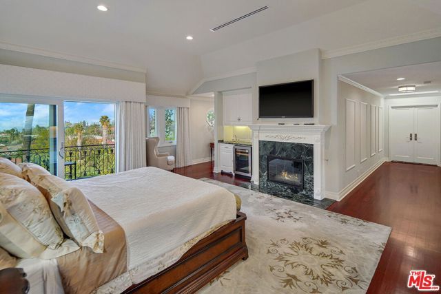 3819 Vista Linda Drive, Encino (los Angeles), CA 91316