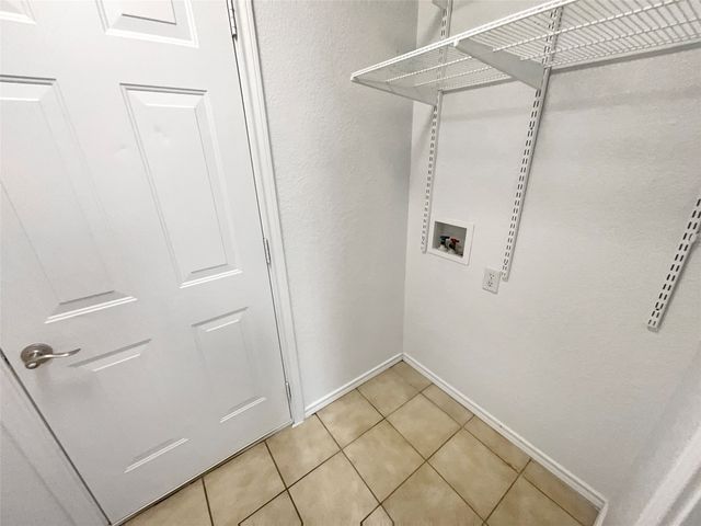 217 Dean Court, Granbury, TX 76049