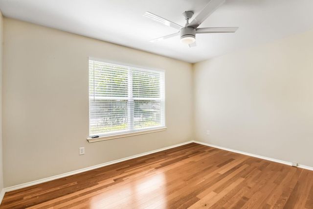 9616 Holly Springs DR, Austin, TX 78748