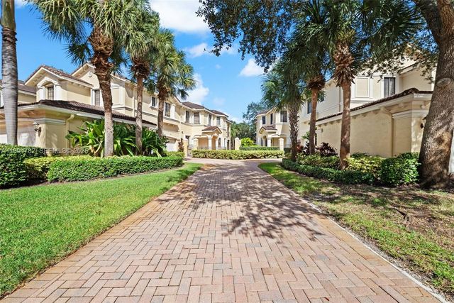 1634 Passion Vine Circle 312, Weston, FL 33326