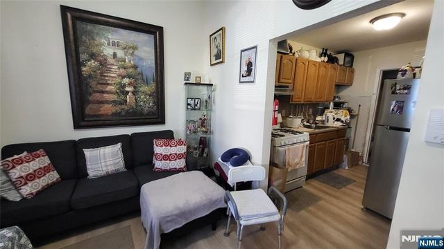 1506 Summit Avenue, Union City, NJ 07087