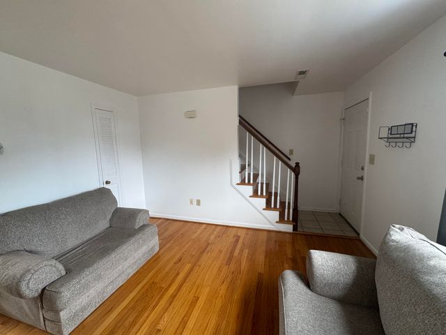 137 Princeton CIR, Roanoke, VA 24012