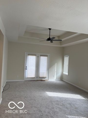 1370 Heron Ridge Boulevard, Greenwood, IN 46143