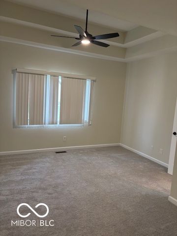 1370 Heron Ridge Boulevard, Greenwood, IN 46143