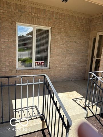 1370 Heron Ridge Boulevard, Greenwood, IN 46143