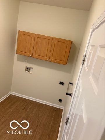 1370 Heron Ridge Boulevard, Greenwood, IN 46143