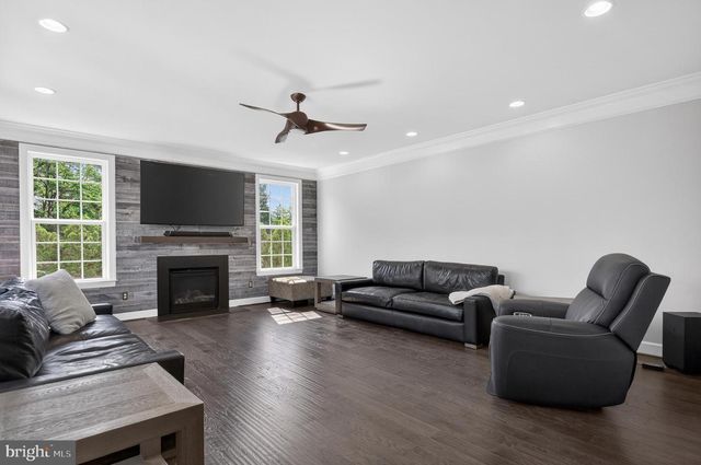 42458 RESERVOIR RIDGE PL, Ashburn, VA 20148
