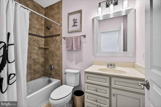 42458 RESERVOIR RIDGE PL, Ashburn, VA 20148
