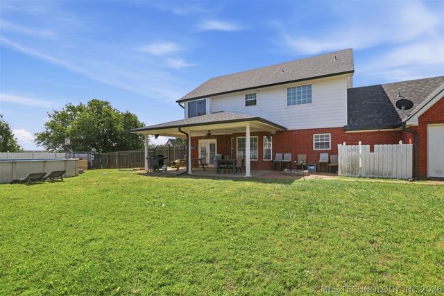 902 Springfield, Durant, OK 74701