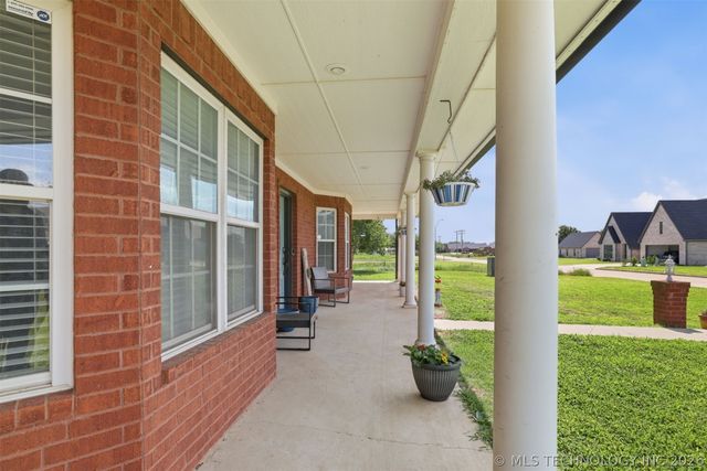 902 Springfield, Durant, OK 74701