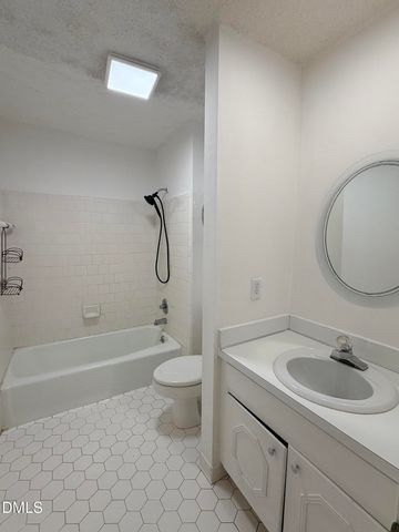 1000 Niblick Drive, Rocky Mount, NC 27804