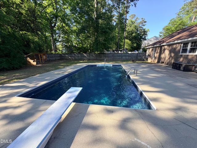 1000 Niblick Drive, Rocky Mount, NC 27804