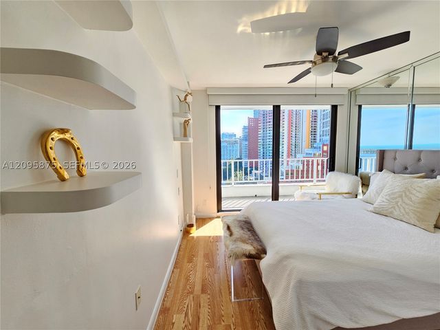 200 SE 15th Rd 17K, Miami, FL 33129