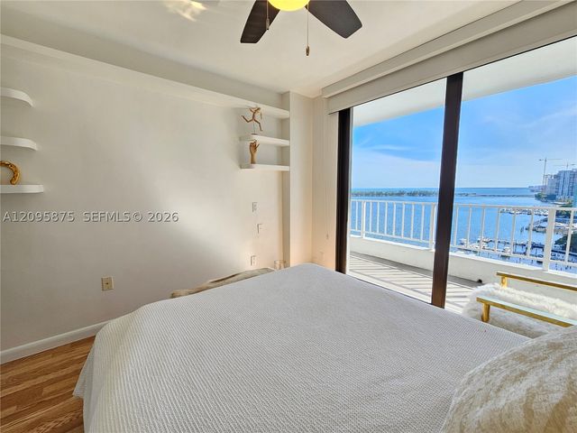 200 SE 15th Rd 17K, Miami, FL 33129