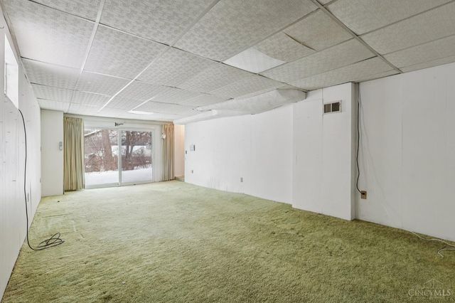 2806 Losantiridge, Columbia Twp, OH 45213