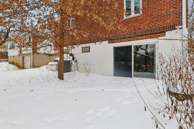 2806 Losantiridge, Columbia Twp, OH 45213