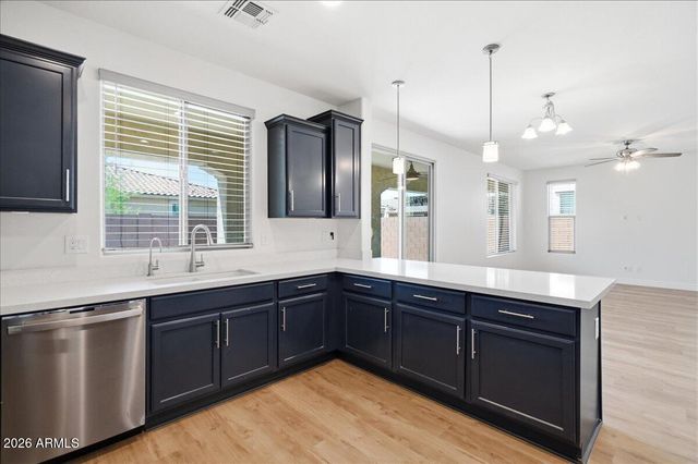 10425 E CORBIN Avenue, Mesa, AZ 85212