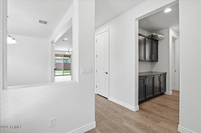 10425 E CORBIN Avenue, Mesa, AZ 85212