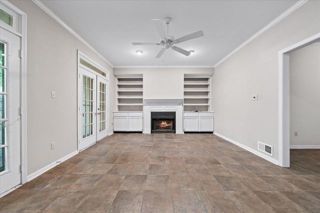 2284 EDGEWOOD CV # 2284, Memphis, TN 38104