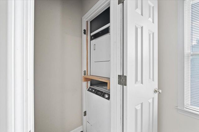 2284 EDGEWOOD CV # 2284, Memphis, TN 38104