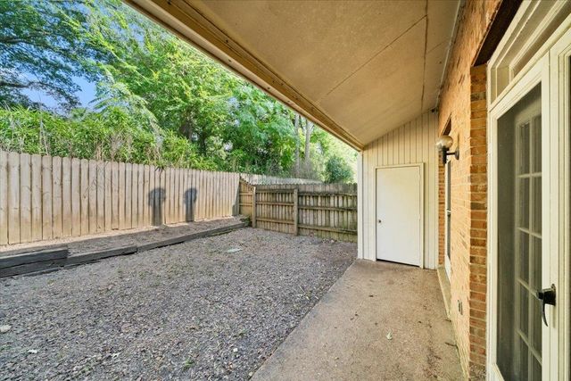 2284 EDGEWOOD CV # 2284, Memphis, TN 38104