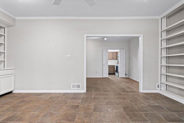 2284 EDGEWOOD CV # 2284, Memphis, TN 38104