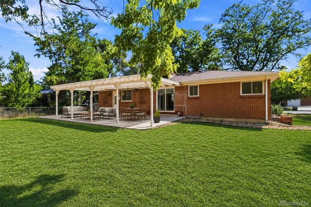6085 Parfet Street, Arvada, CO 80004