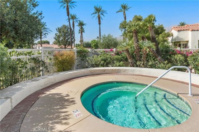 77129 Calle Mazatlan, La Quinta, CA 92253