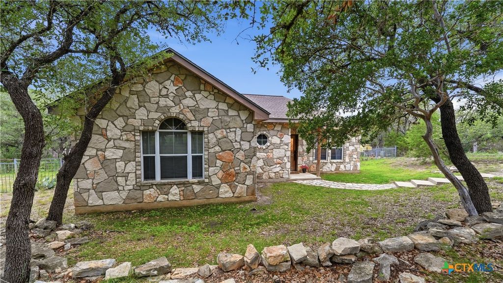 Image 29 of property listing at 2216 Hornsby, Spring Branch, TX 78070