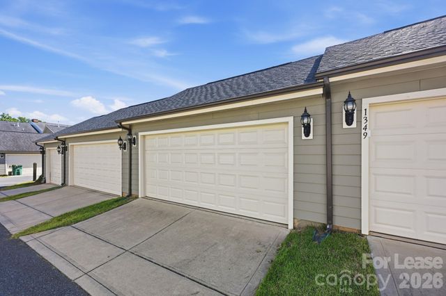 1353 Jacemans Way, Cornelius, NC 28031