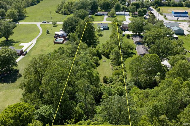2910 N Smith Pike, Bloomington, IN 47404