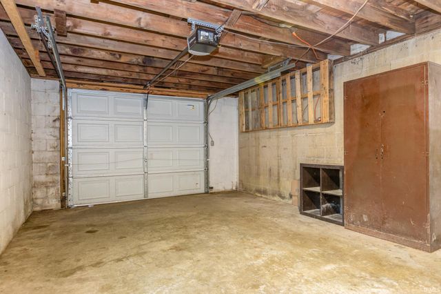 2910 N Smith Pike, Bloomington, IN 47404