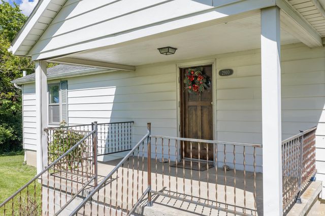2910 N Smith Pike, Bloomington, IN 47404