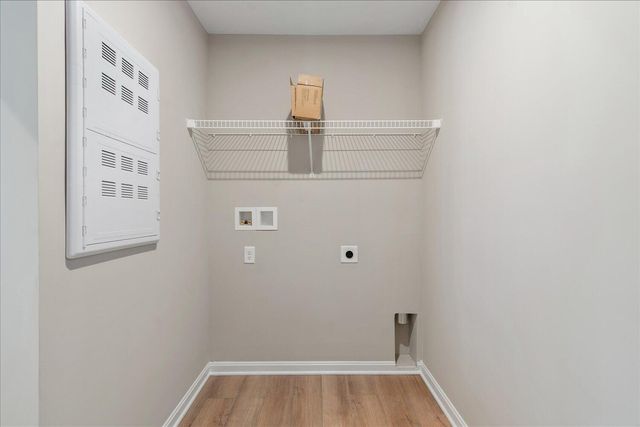 766 Crescent Landing, 1-301, Walton, KY 41094