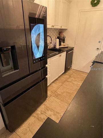 4822 OCEAN BOULEVARD 5E, Sarasota, FL 34242