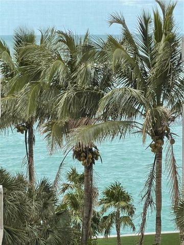 4822 OCEAN BOULEVARD 5E, Sarasota, FL 34242