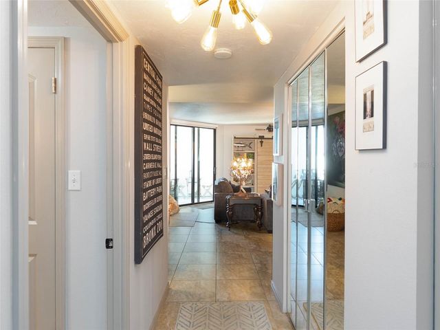 4822 OCEAN BOULEVARD 5E, Sarasota, FL 34242