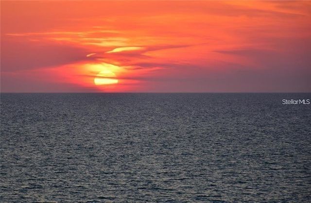 4822 OCEAN BOULEVARD 5E, Sarasota, FL 34242