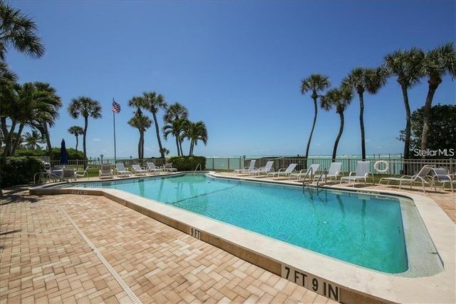 4822 OCEAN BOULEVARD 5E, Sarasota, FL 34242