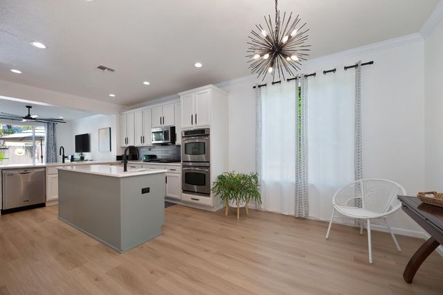 1380 Standish Cir, Lincoln, CA 95648