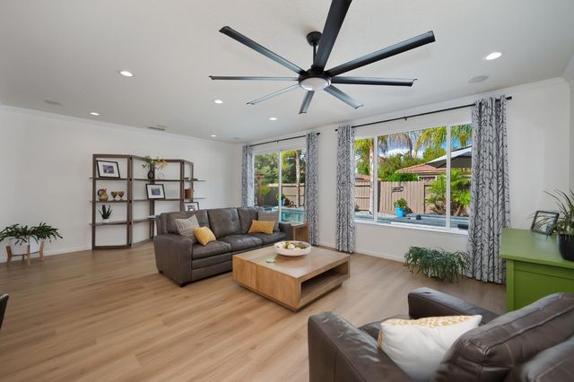 1380 Standish Cir, Lincoln, CA 95648