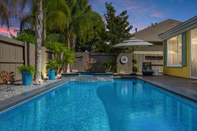 1380 Standish Cir, Lincoln, CA 95648