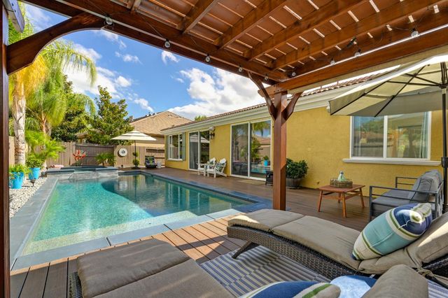 1380 Standish Cir, Lincoln, CA 95648