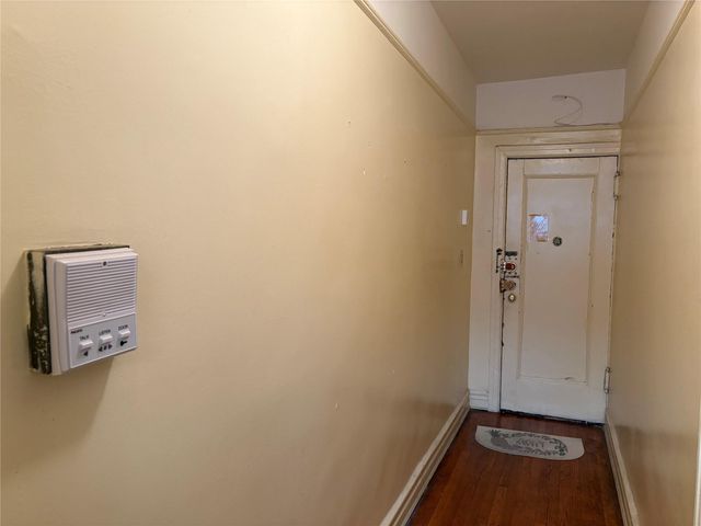 15517 Sanford Avenue 2E, Flushing, NY 11355