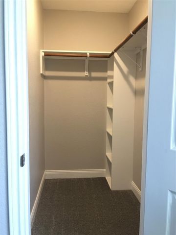 415 Sevenhampton Lane, Houston, TX 77015