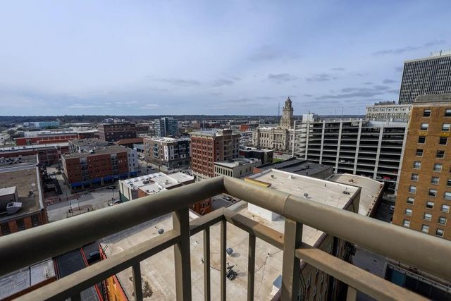 300 Walnut Street 1301, Des Moines, IA 50309