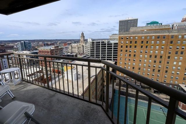300 Walnut Street 1301, Des Moines, IA 50309