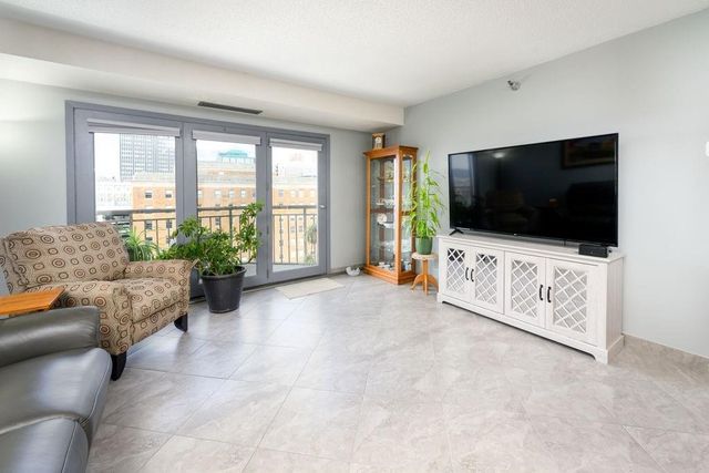 300 Walnut Street 1301, Des Moines, IA 50309